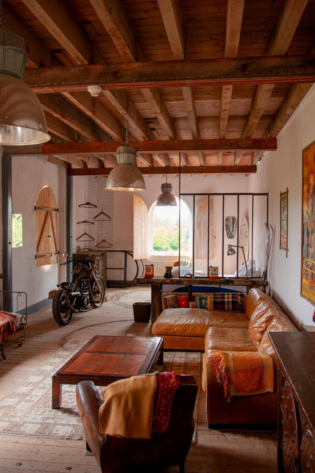 Apartamento Loft Industriel Aux Grands Moulins De Ruffin Brechamps Exterior foto