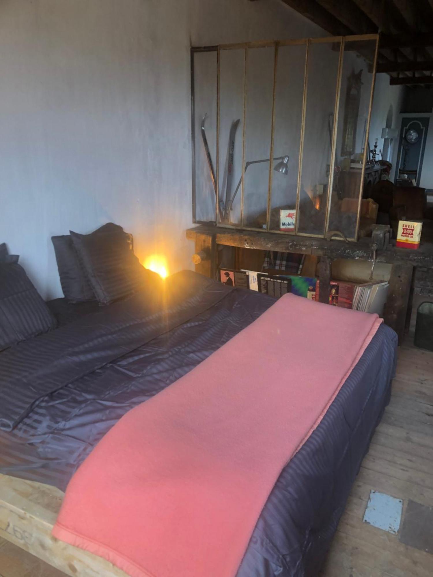 Apartamento Loft Industriel Aux Grands Moulins De Ruffin Brechamps Exterior foto